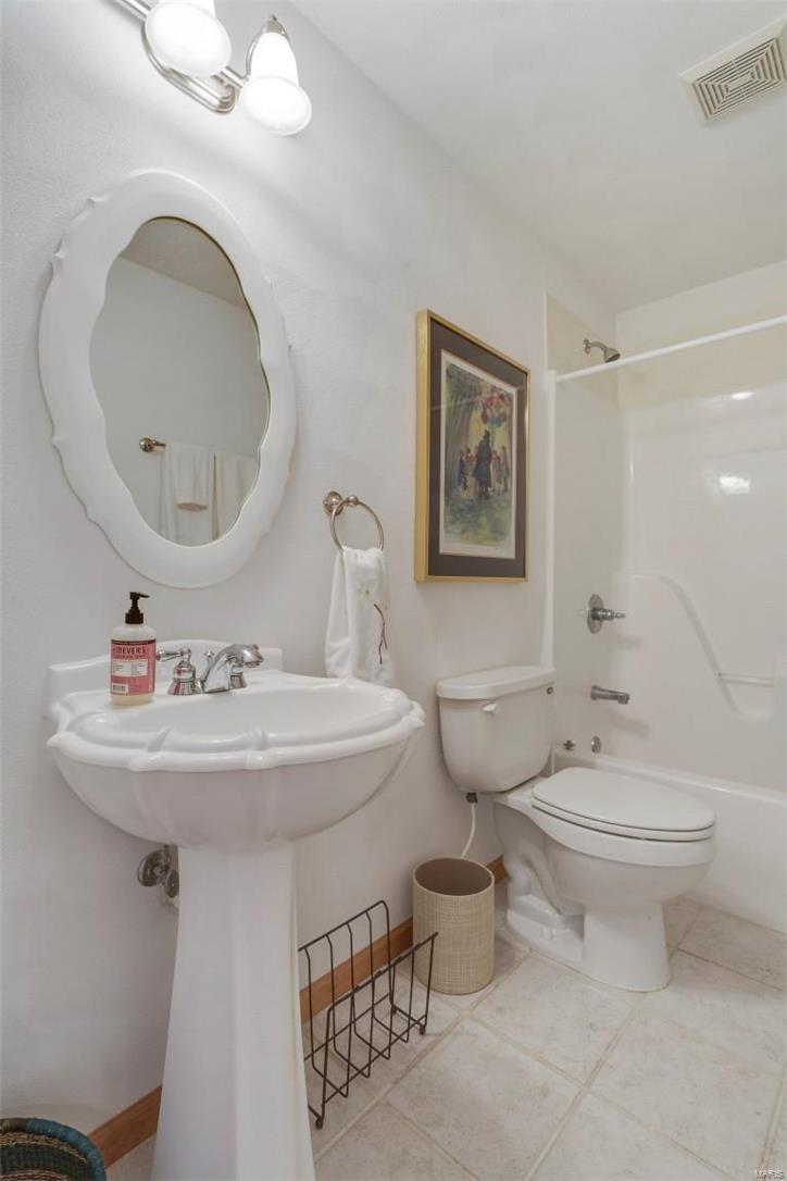 727 Ridge Road Waterloo, IL 62298 - Photo 23 of 33