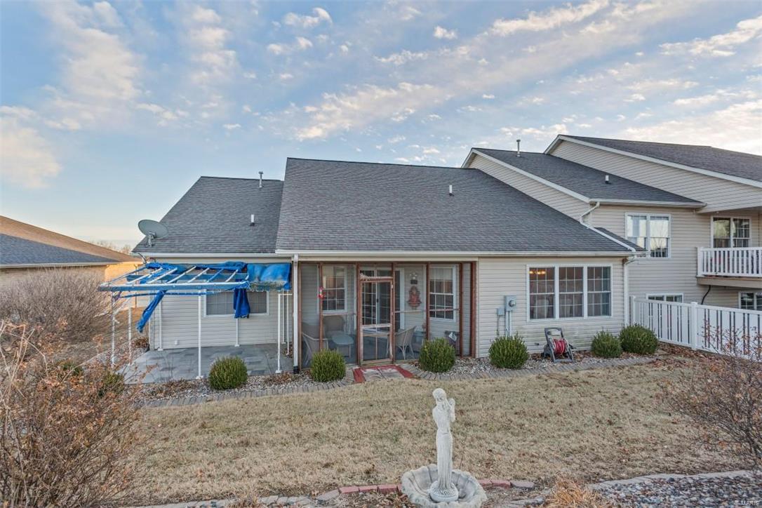 727 Ridge Road Waterloo, IL 62298 - Photo 5 of 33