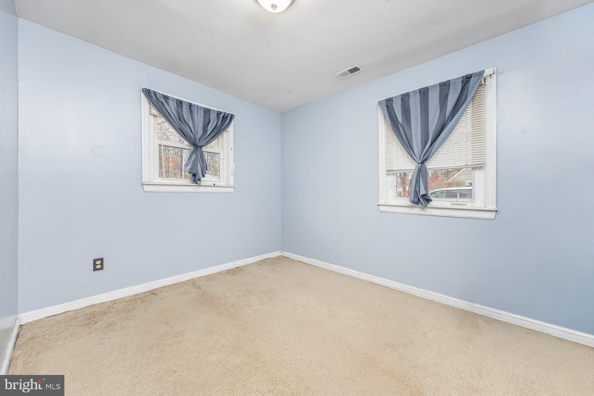 161 Riggins Boulevard Deptford, NJ 08096 - Photo 11 of 14 Gallery Image 11