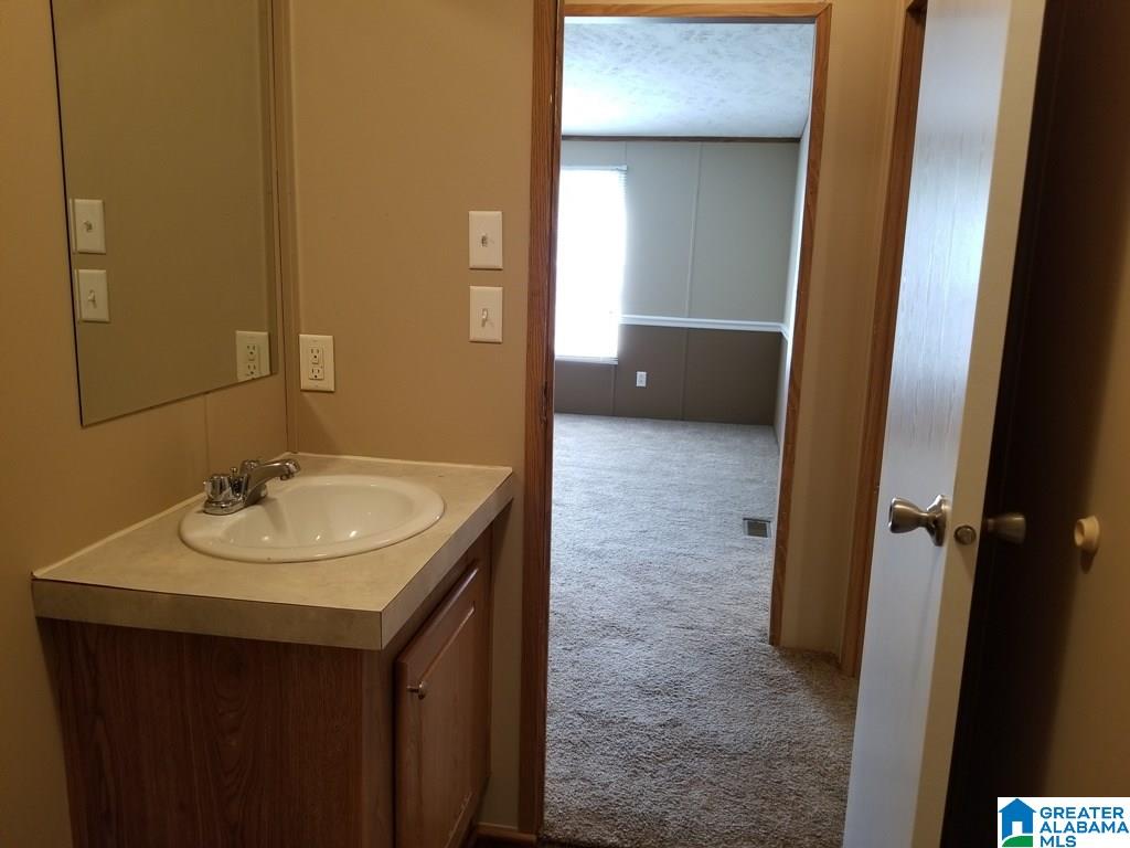 802 Howe Boulevard Gadsden, AL 35903 - Photo 18 of 41