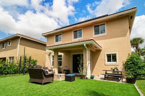 $575,000 | 4725 Foxtail Palm Court, Greenacres, FL 33463