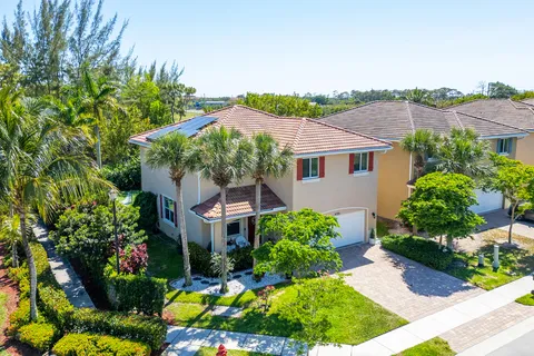 $575,000 | 4725 Foxtail Palm Court, Greenacres, FL 33463