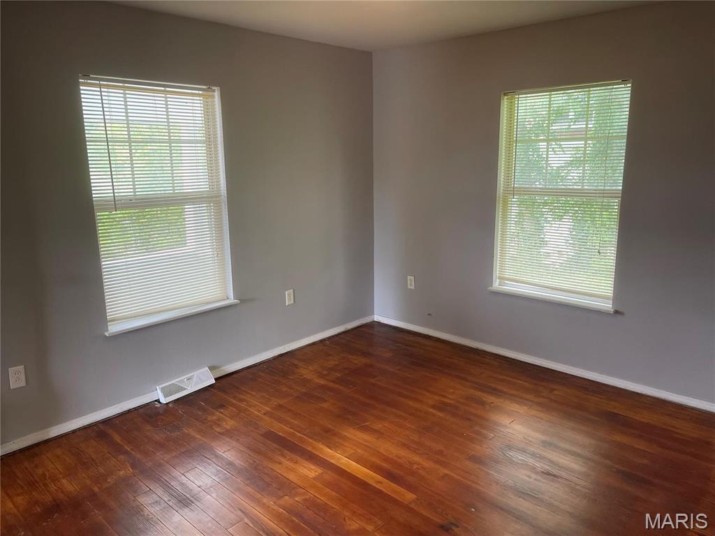 219 2nd Street Winfield, MO 63389 - Photo 11 of 22