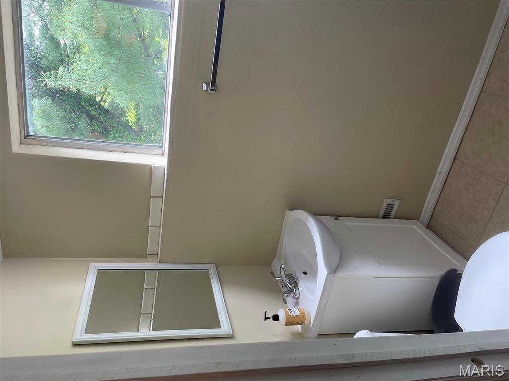 219 2nd Street Winfield, MO 63389 - Photo 17 of 22