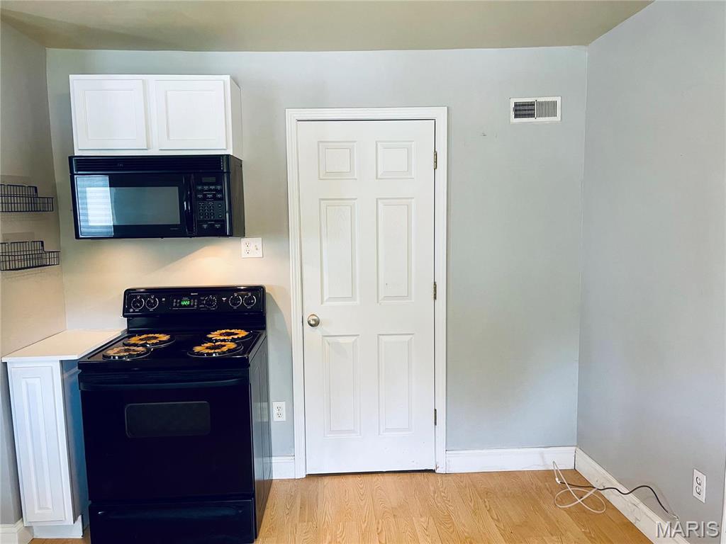 219 2nd Street Winfield, MO 63389 - Photo 7 of 22