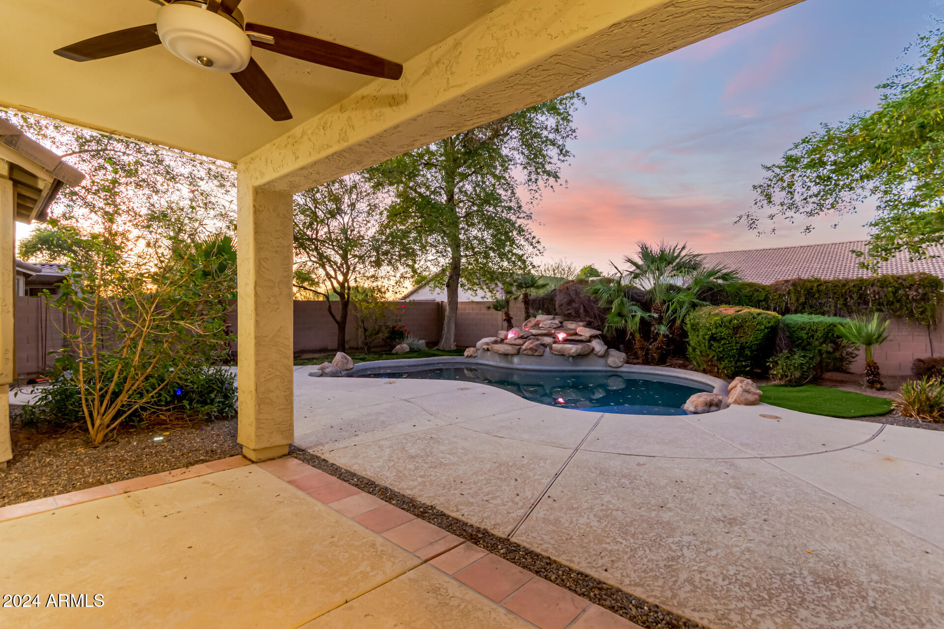 2028 West Carter Road Phoenix, AZ 85041 - Photo 36 of 54 43 - Carter