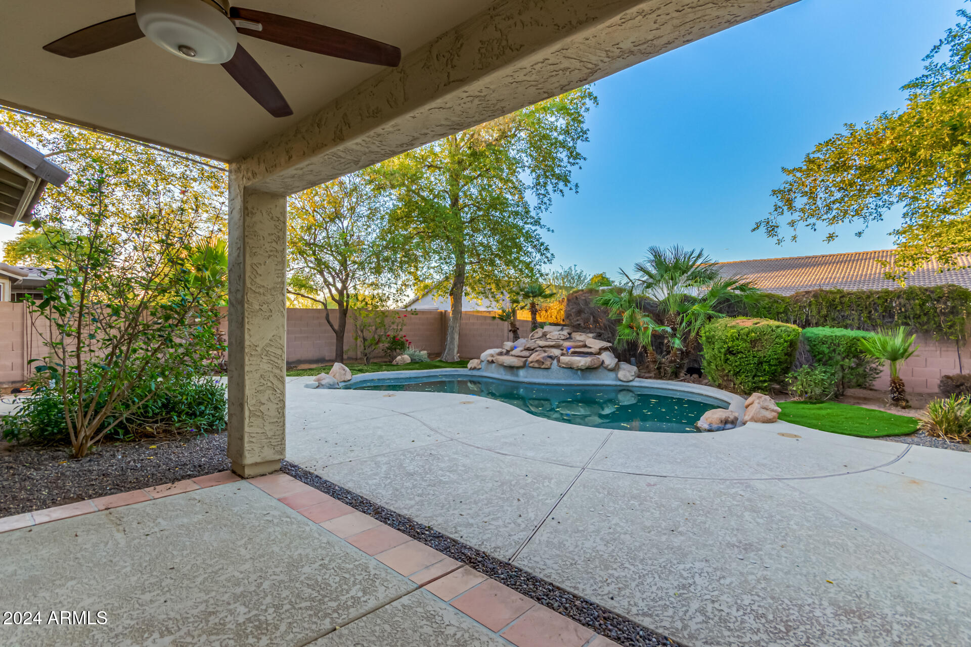 2028 West Carter Road Phoenix, AZ 85041 - Photo 43 of 54 50 - Carter