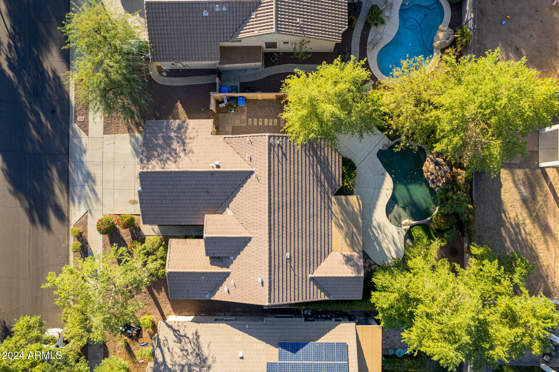 2028 West Carter Road Phoenix, AZ 85041 - Photo 51 of 54 07 - Carter Drone