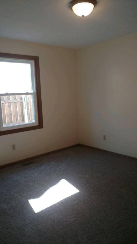 309 South Schroeder Road Muncie, IN 47304 - Photo 11 of 15 Gallery Image 11