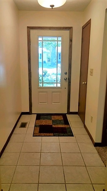 309 South Schroeder Road Muncie, IN 47304 - Photo 4 of 15 Gallery Image 4