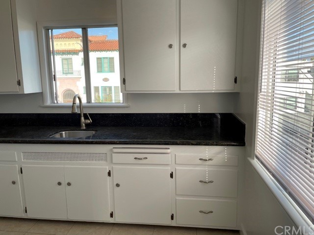 53 Argonne Avenue Long Beach, CA 90803 - Photo 18 of 22