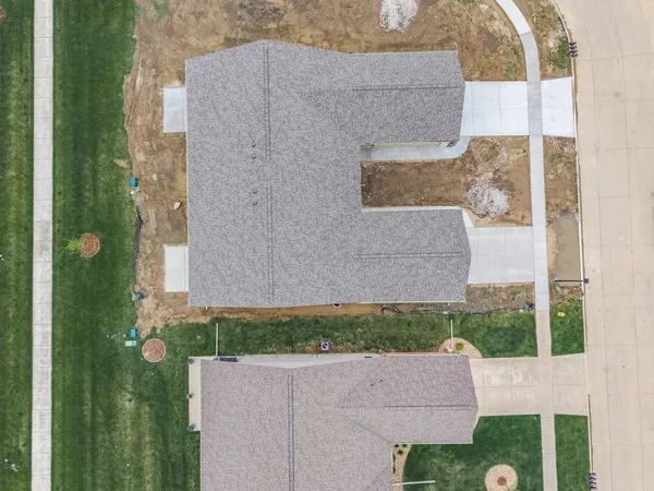 $429,900 | 1922 Dunraven Road, Bloomington, IL 61704