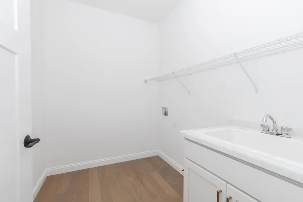 $429,900 | 1922 Dunraven Road, Bloomington, IL 61704