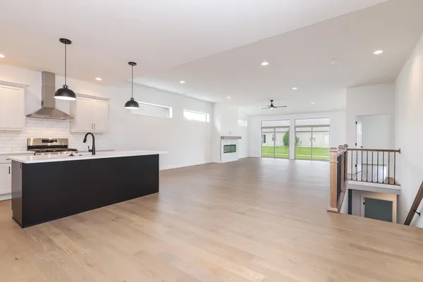 $429,900 | 1922 Dunraven Road, Bloomington, IL 61704