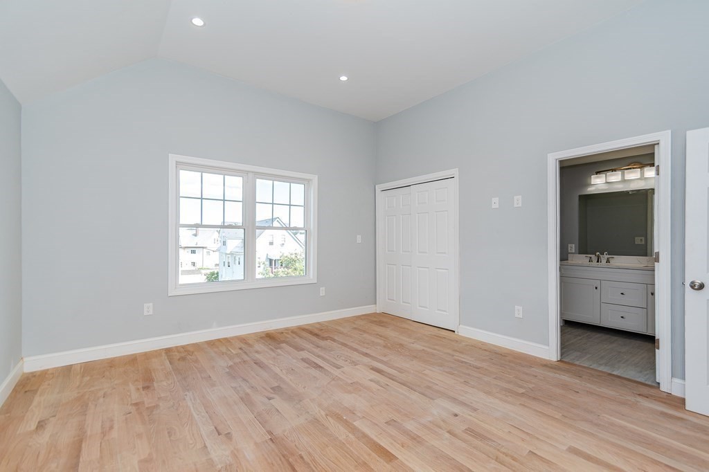 73 Kenmere Road, Unit 2 Medford, MA 02155 - Photo 17 of 34 Gallery Image 17