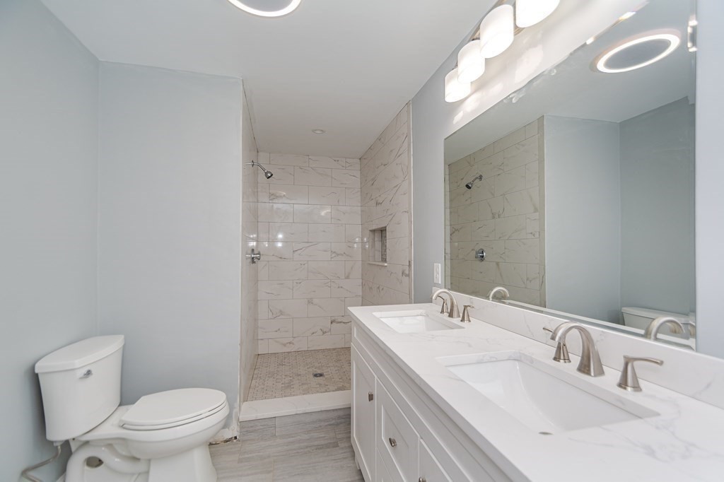 73 Kenmere Road, Unit 2 Medford, MA 02155 - Photo 19 of 34 Gallery Image 19