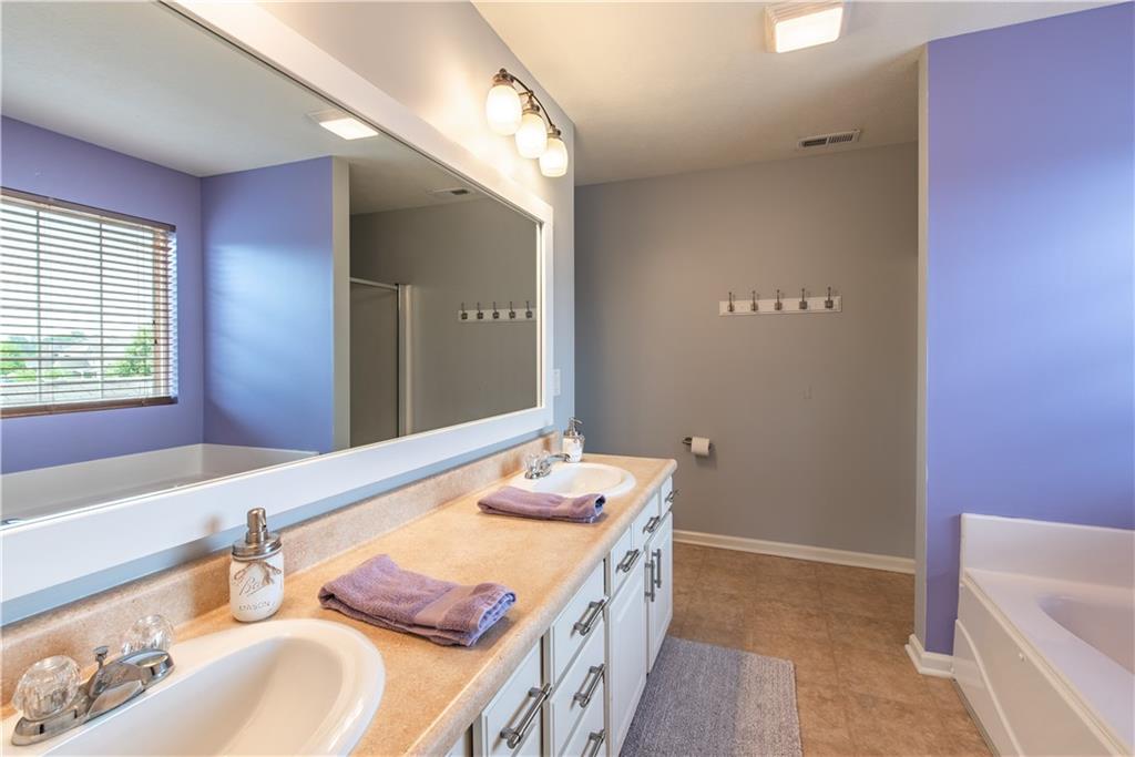 12596 Wolf Run Road Noblesville, IN 46060 - Photo 17 of 27 Gallery Image 17