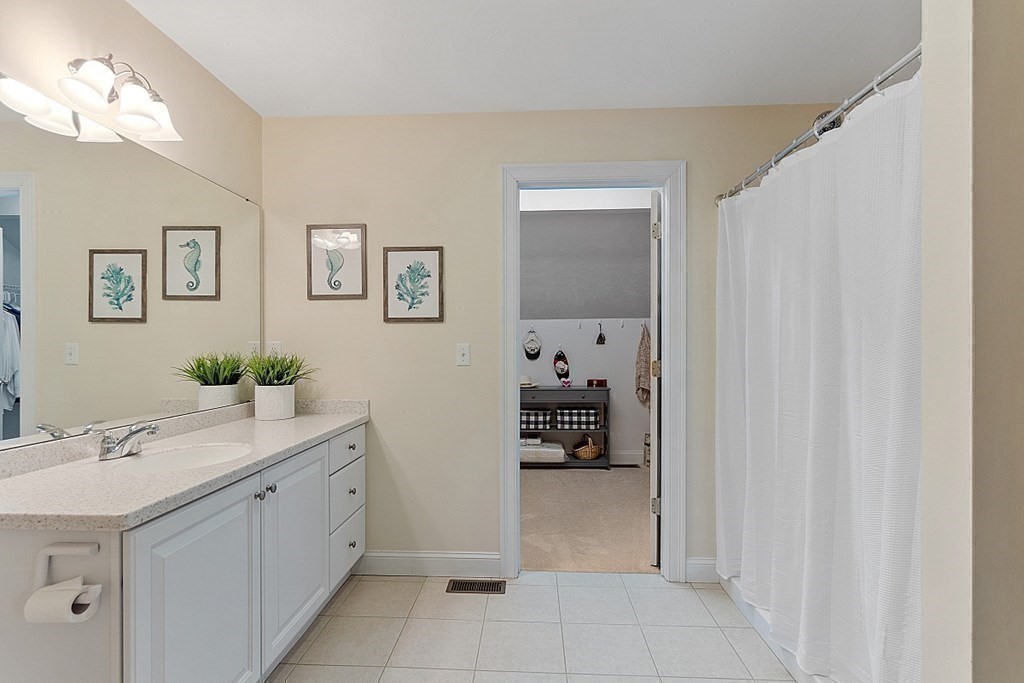 4 Ellsworth Village Road, Unit 4 Acton, MA 01720 - Photo 20 of 42