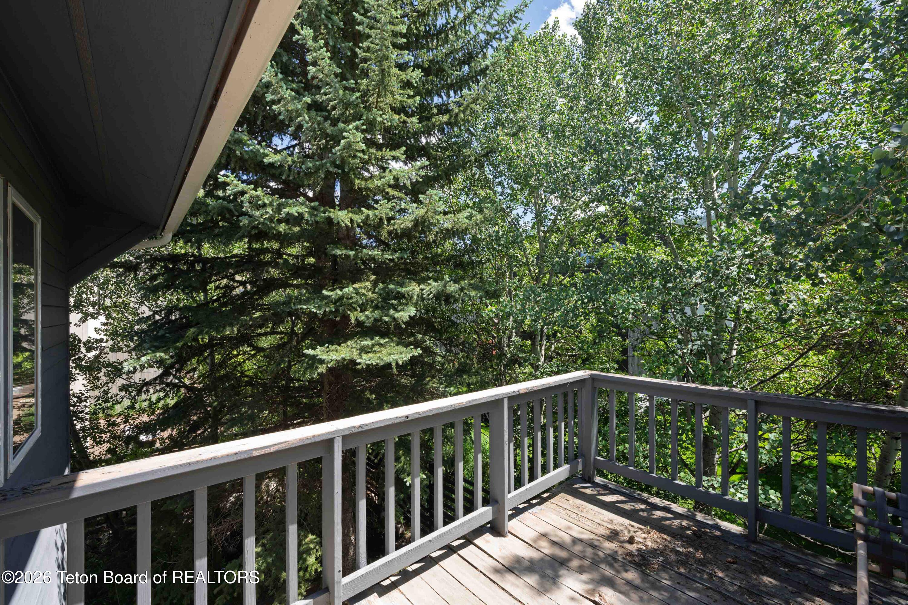 120 Rancher Street, Unit 6 Jackson, WY 83001 - Photo 16 of 25 Suite 2 deck
