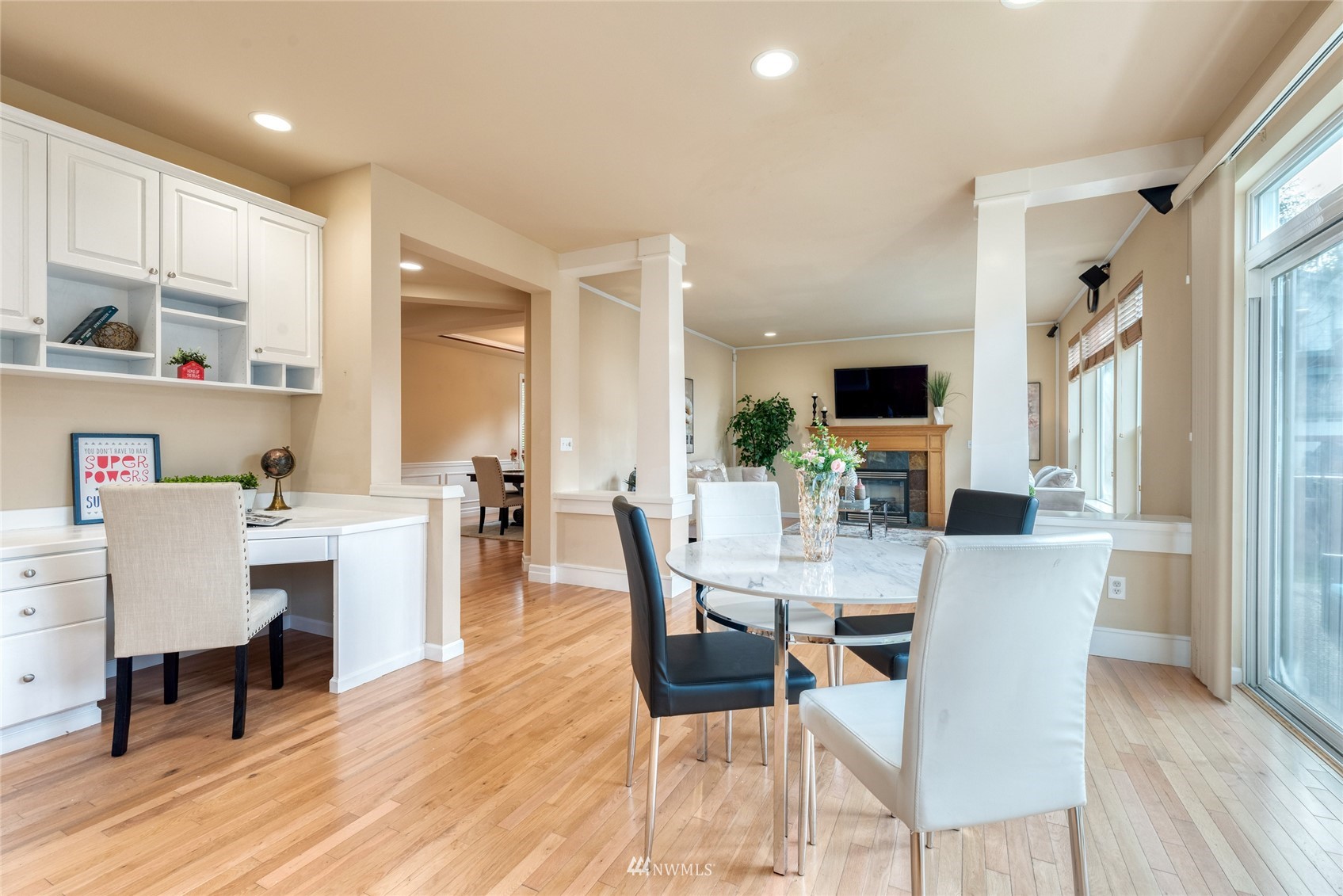 16513 Parkside Way Southeast Renton, WA 98058 - Photo 15 of 40