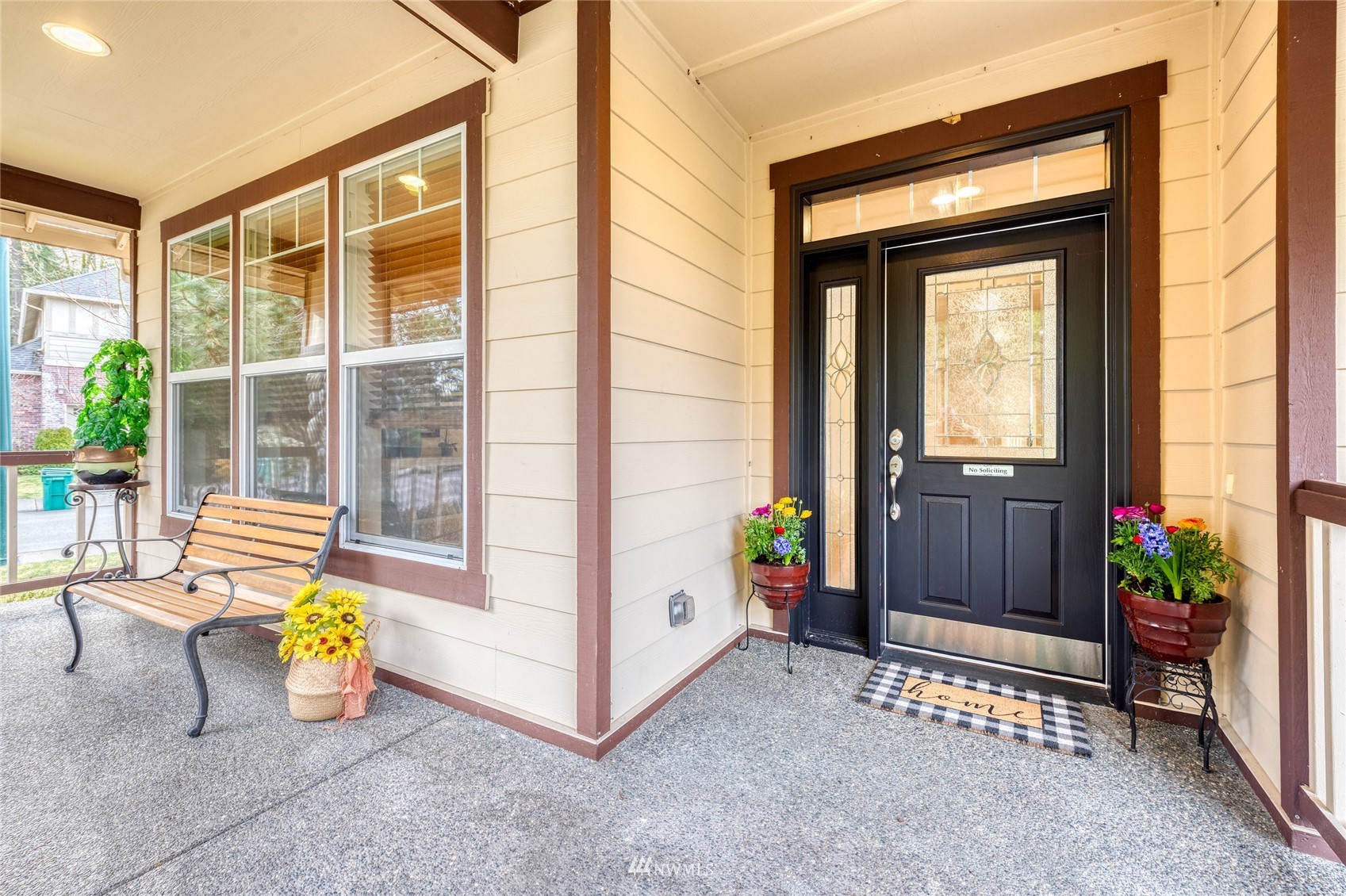 16513 Parkside Way Southeast Renton, WA 98058 - Photo 3 of 40