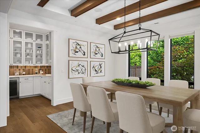 $5,000,000 | 10924 Southeast 24th Place, Bellevue, WA 98004