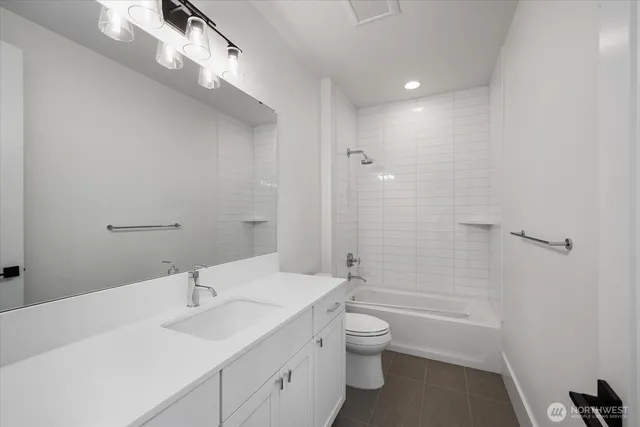 $5,000,000 | 10924 Southeast 24th Place, Bellevue, WA 98004