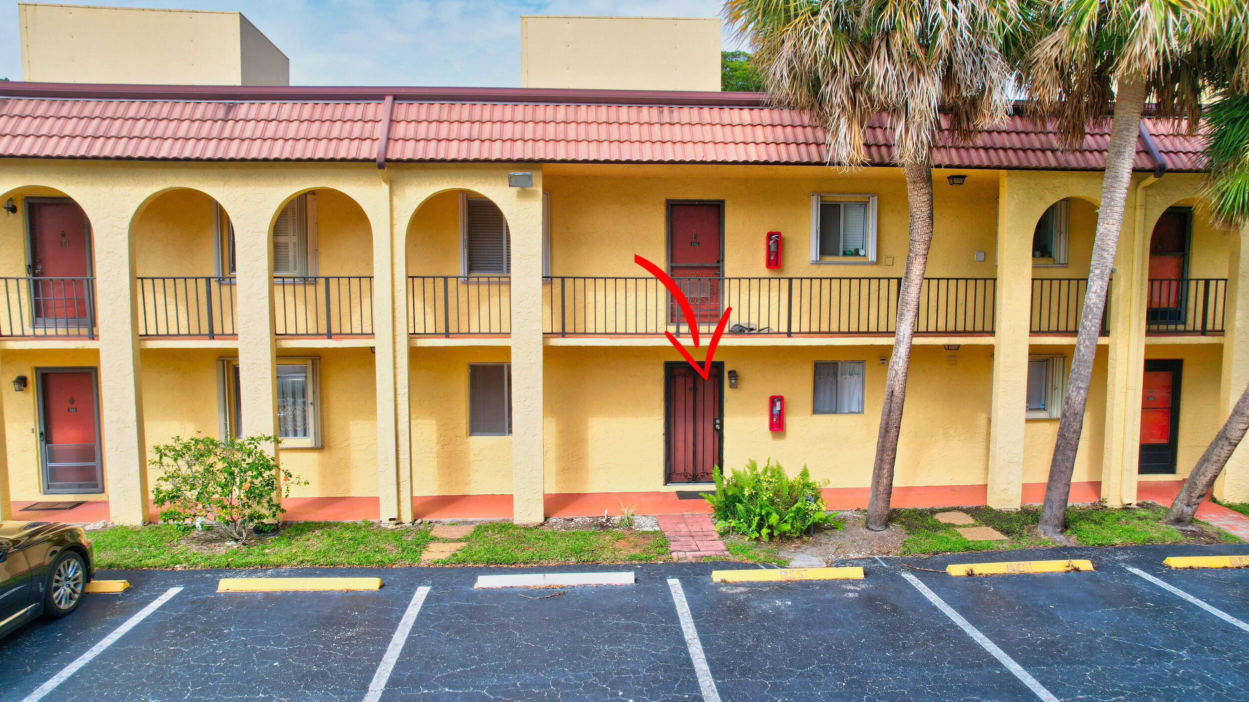 872 Southwest 9th St Circle, Unit 102 Boca Raton, FL 33486 - Photo 3 of 33 First Floor