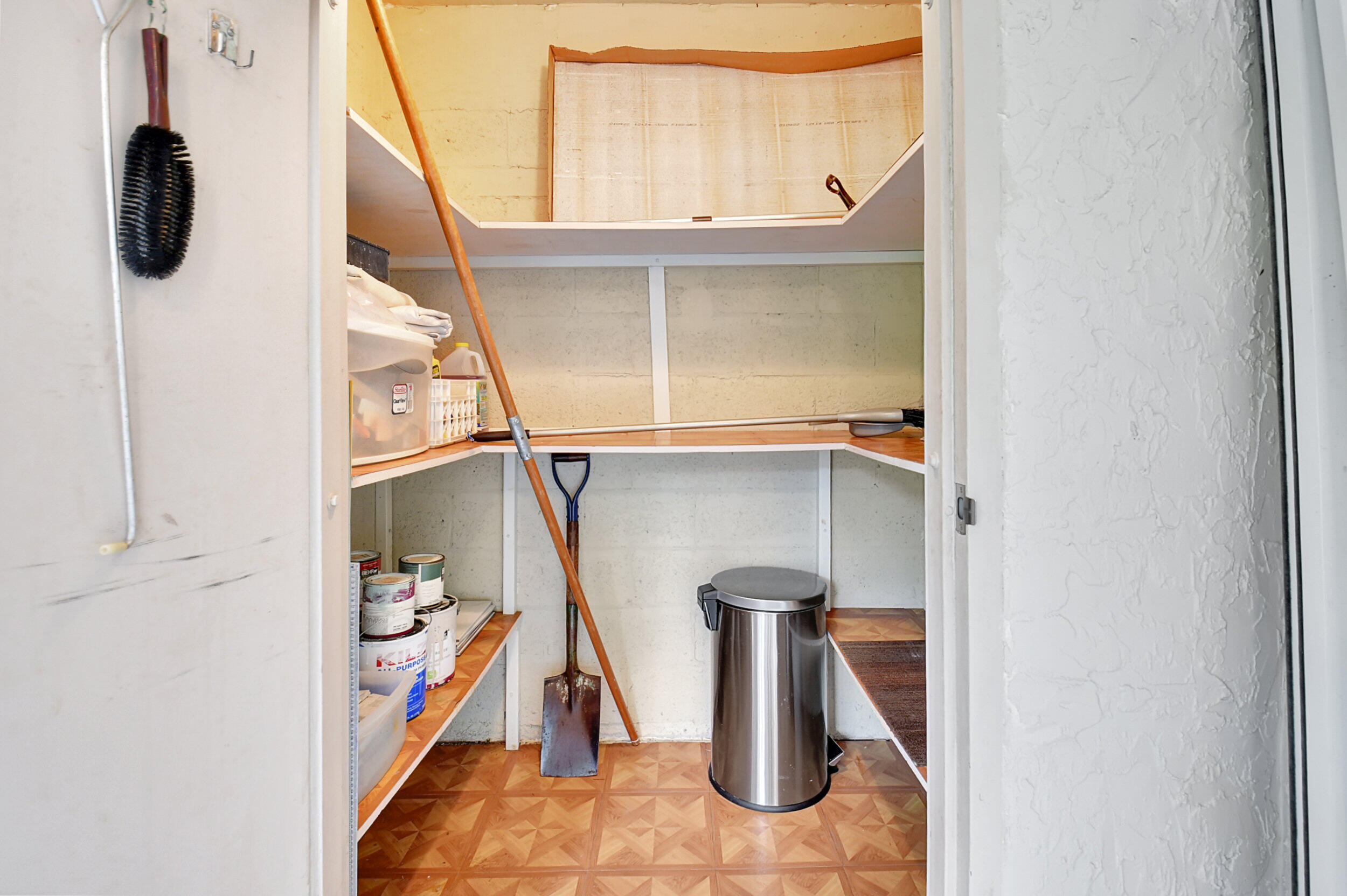 872 Southwest 9th St Circle, Unit 102 Boca Raton, FL 33486 - Photo 9 of 33 Storage Closet