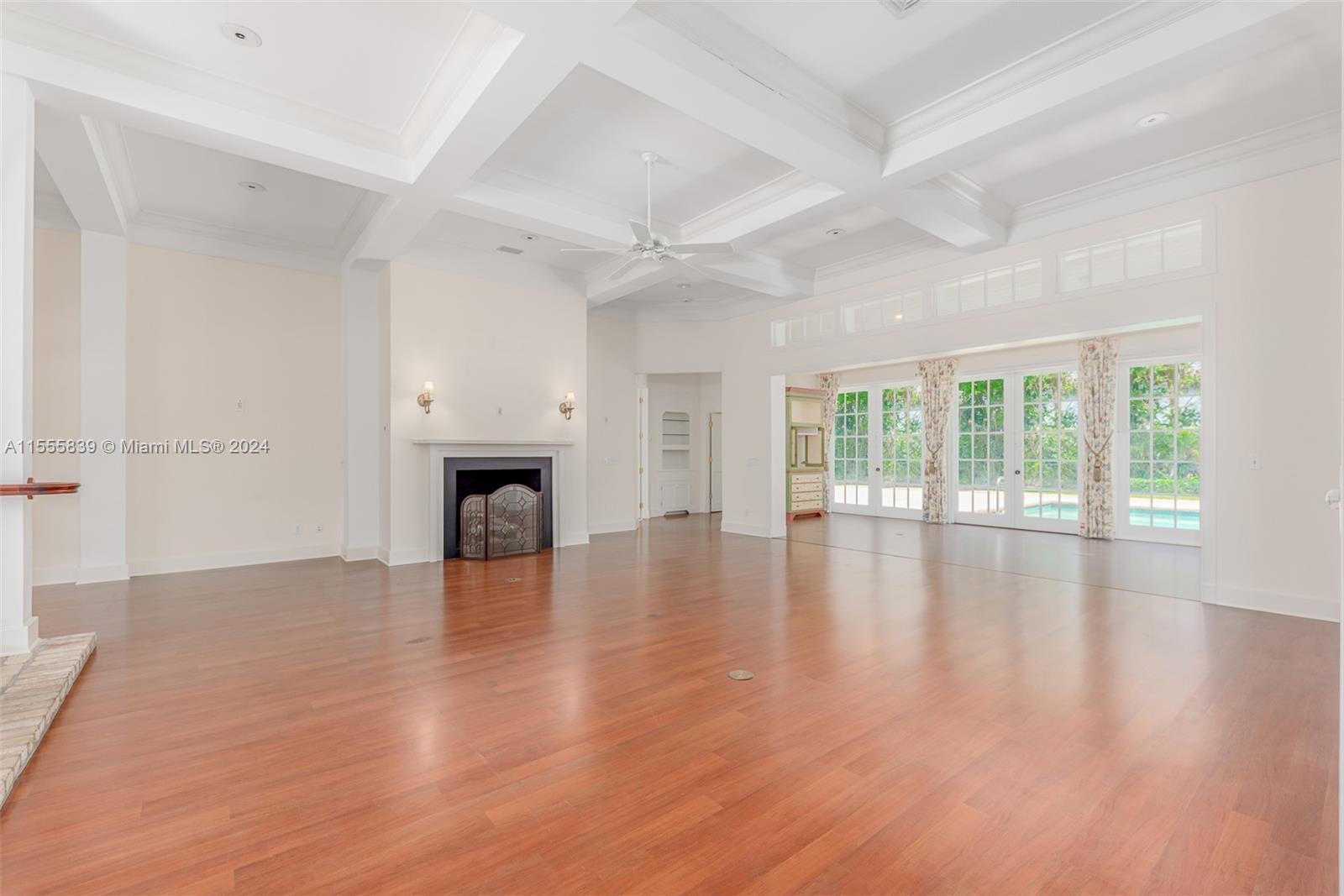 143 Gomez Road Jupiter Island, FL 33455 - Photo 8 of 25 Gallery Image 8