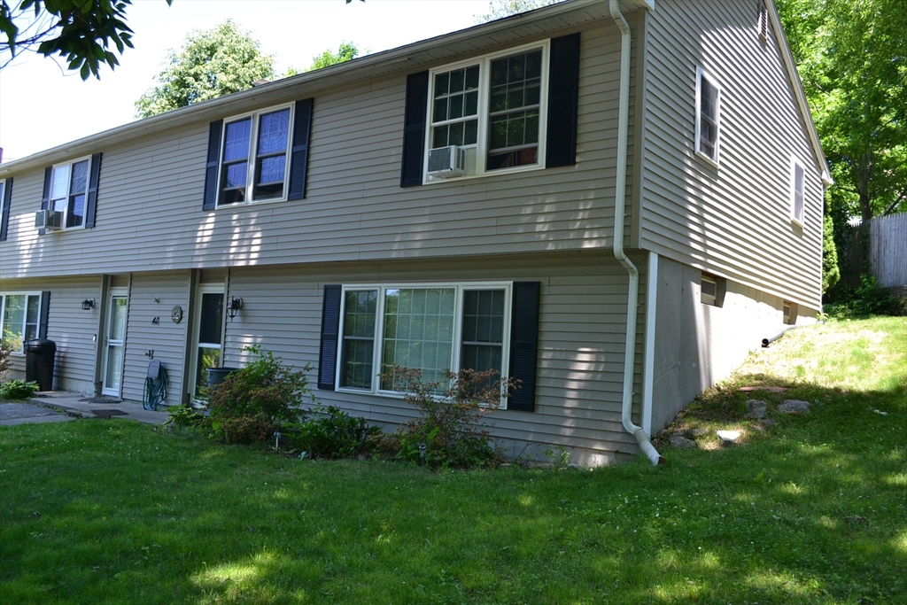 40 Brooks Street Worcester, MA 01606 - Photo 5 of 14