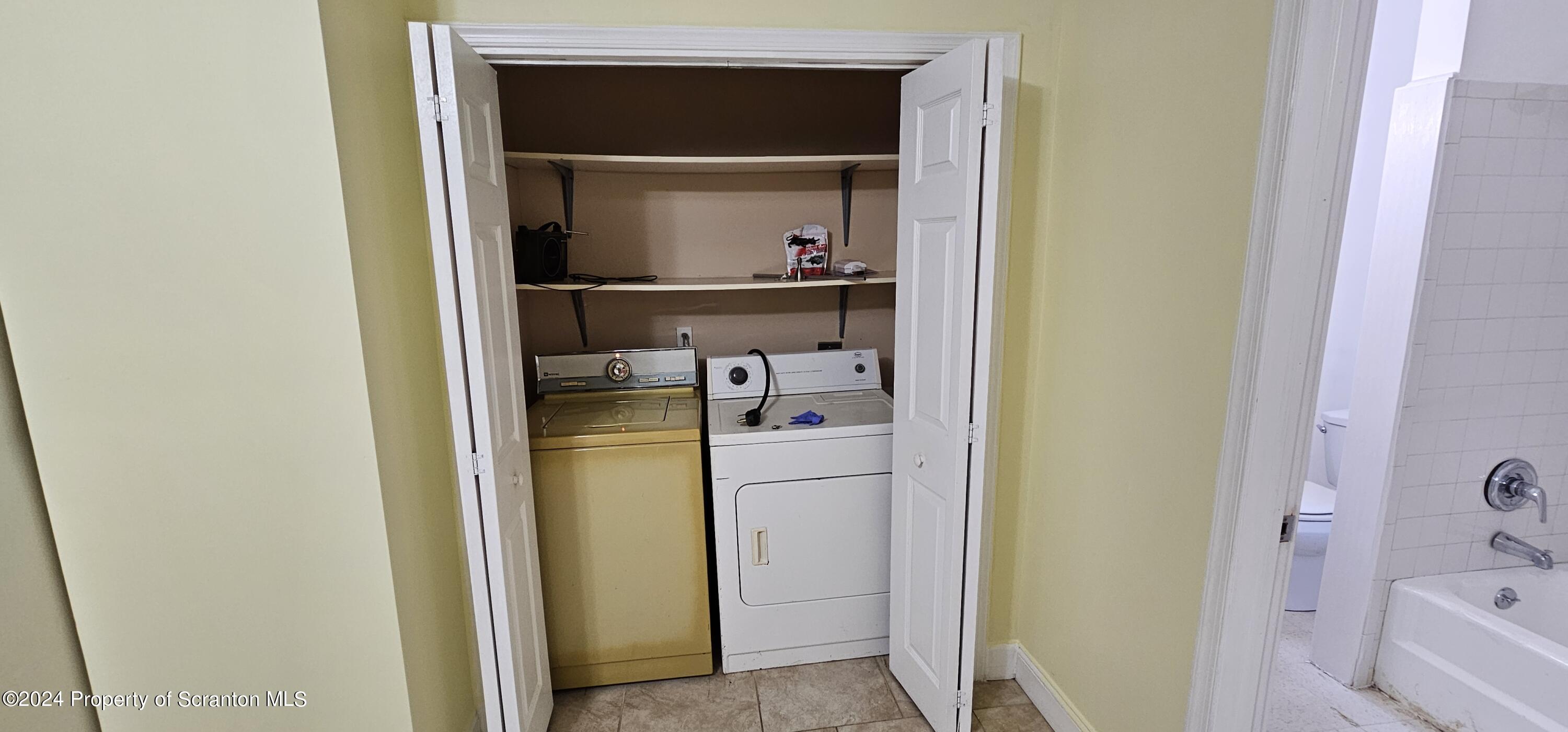1149 West Locust Street, Unit 1 Scranton, PA 18504 - Photo 3 of 12