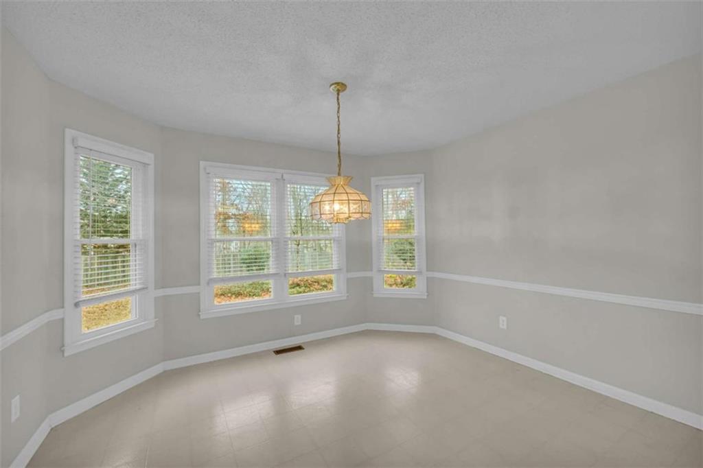 450 Charlyne Way Dacula, GA 30019 - Photo 10 of 52