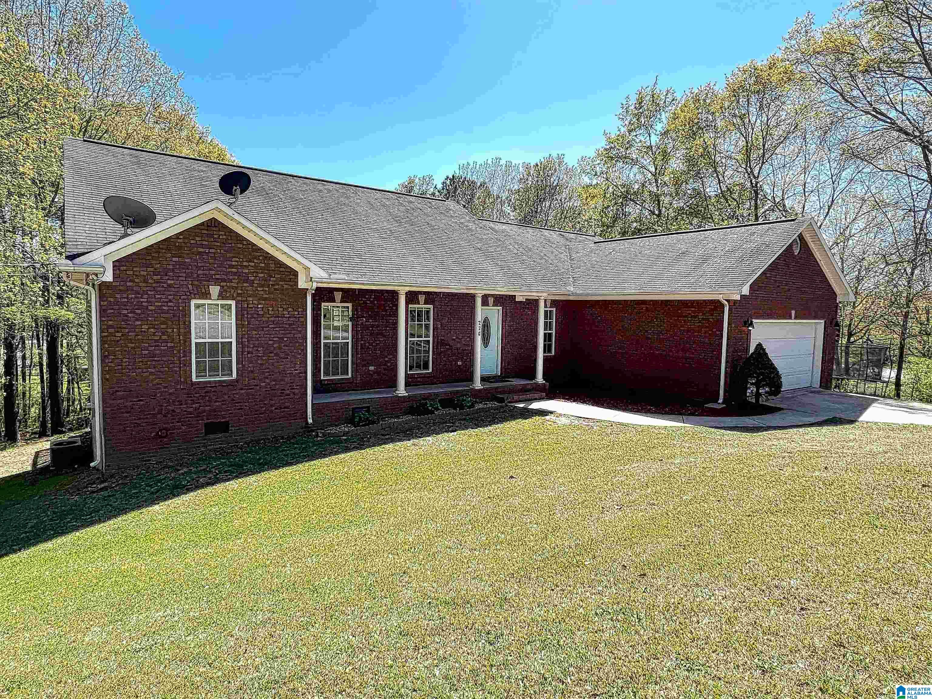226 Grogan Road Anniston, AL 36201 - Photo 1 of 40