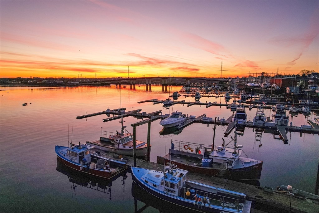 57 Front Street, Unit 2 Beverly, MA 01915 - Photo 2 of 30