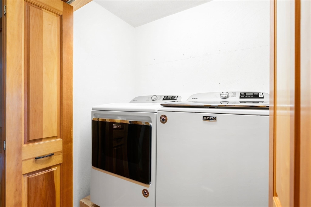 57 Front Street, Unit 2 Beverly, MA 01915 - Photo 22 of 30