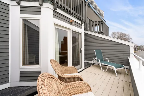 $750,000 | 57 Front Street, Unit 2, Beverly, MA 01915