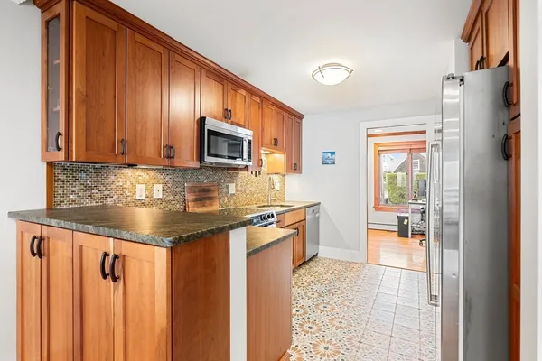 $750,000 | 57 Front Street, Unit 2, Beverly, MA 01915