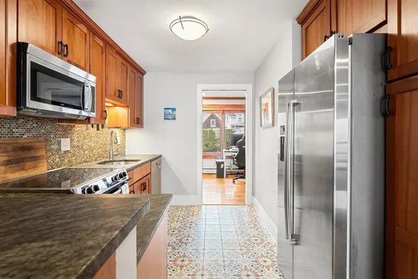 $750,000 | 57 Front Street, Unit 2, Beverly, MA 01915
