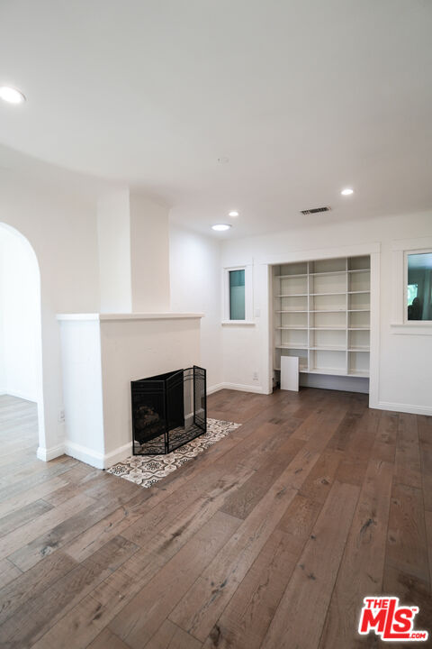 2847 Pyrites Street Los Angeles, CA 90032 - Photo 2 of 24