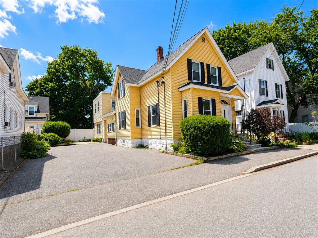 35 Puffer Street Lowell, MA 01851 - Photo 2 of 2