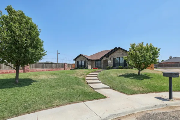 $322,000 | 1 Justin Lane, Canyon, TX 79015