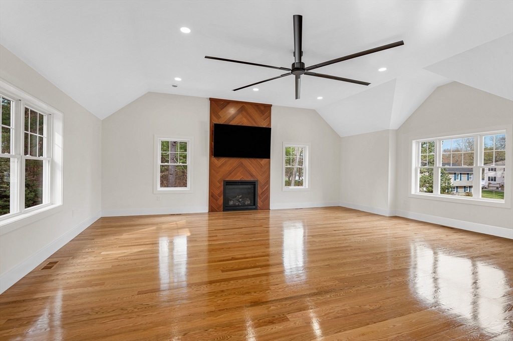 23 Pomfret Road Wilmington, MA 01887 - Photo 15 of 42