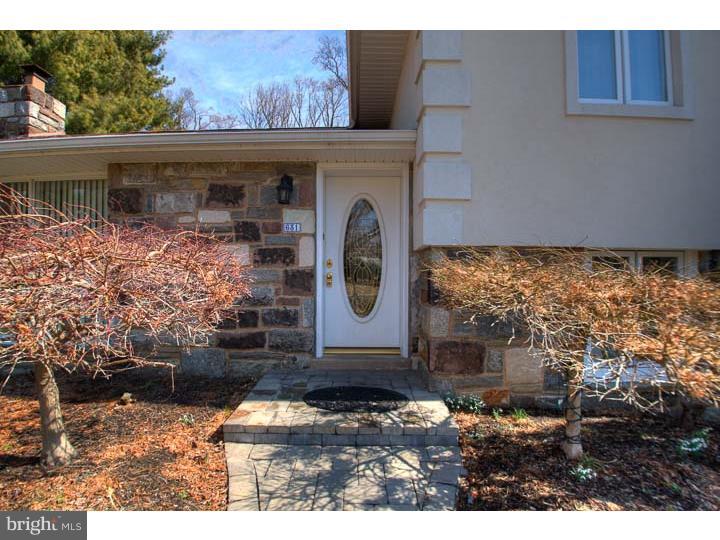 631 Hoyt Road Huntingdon Valley, PA 19006 - Photo 2 of 25 Exterior Front