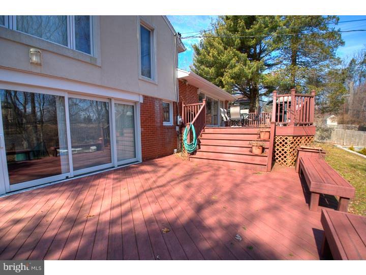 631 Hoyt Road Huntingdon Valley, PA 19006 - Photo 22 of 25 Patio