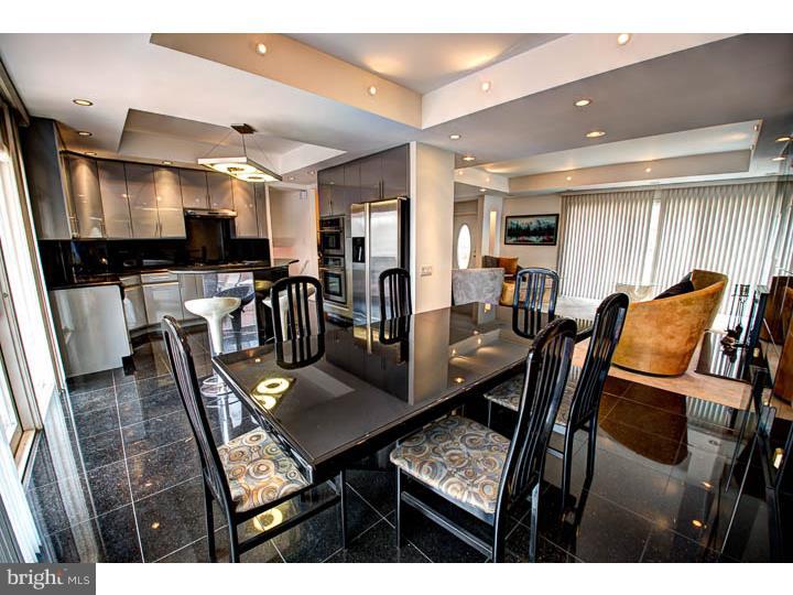 631 Hoyt Road Huntingdon Valley, PA 19006 - Photo 8 of 25 Dining Room
