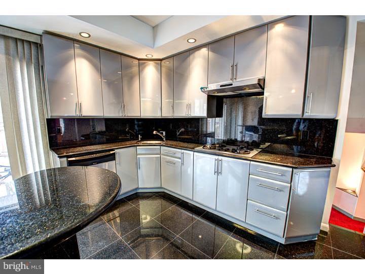 631 Hoyt Road Huntingdon Valley, PA 19006 - Photo 9 of 25 Kitchen