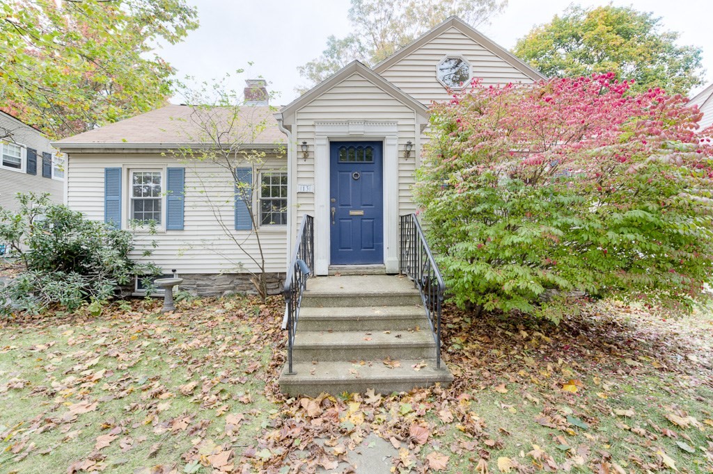13 Westbrook Road Worcester, MA 01602 - Photo 3 of 41 a front view of a house with a garden