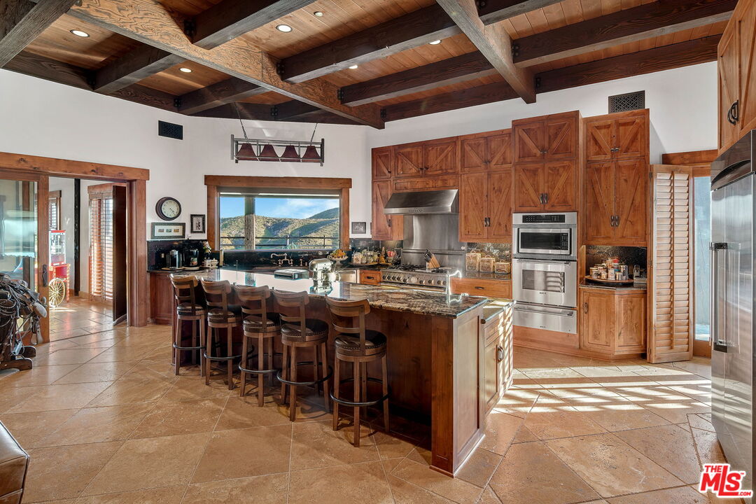 12486 Yerba Buena Road Malibu, CA 90265 - Photo 14 of 68
