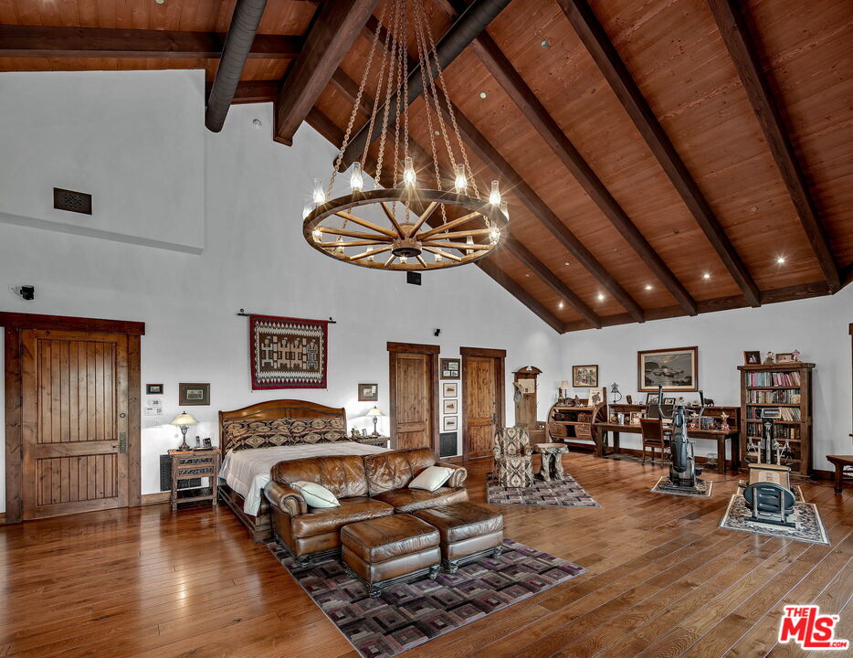 12486 Yerba Buena Road Malibu, CA 90265 - Photo 18 of 68